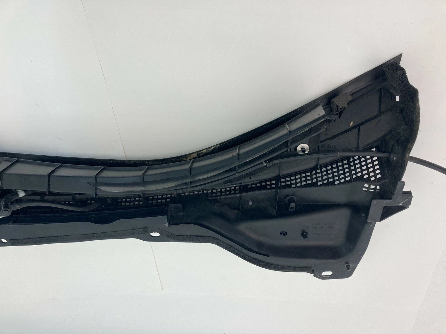 2007-2012 MAZDA CX-7 WINDSHIELD COWL GRILLE COVER TRIM ASSEMBLY EG21-50-7S OEM