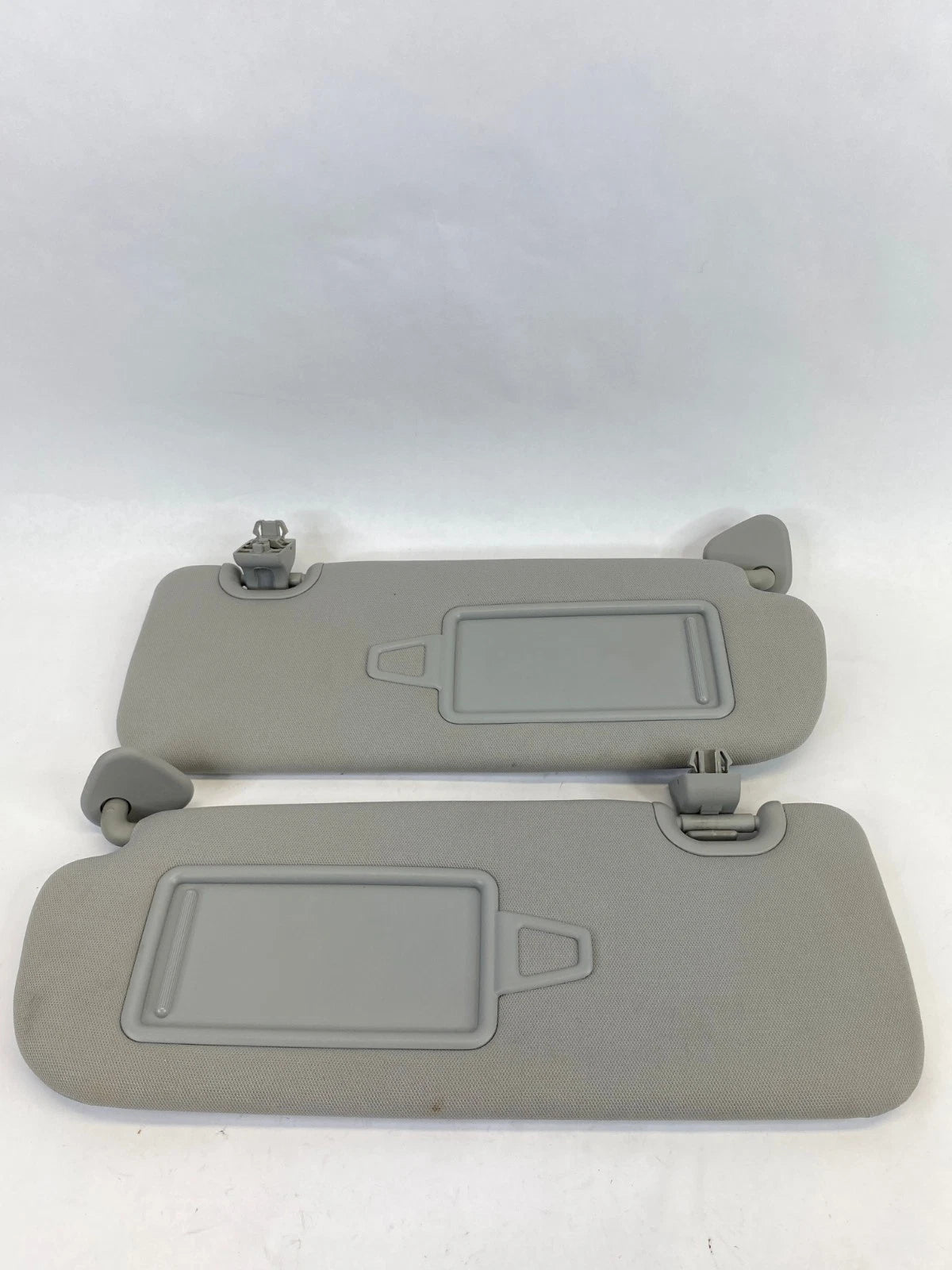 2013-2018 HYUNDAI SANTA FE SPORT SUN VISOR PAIR LH RH CLIPS ASSEMBLY OEM FACTORY