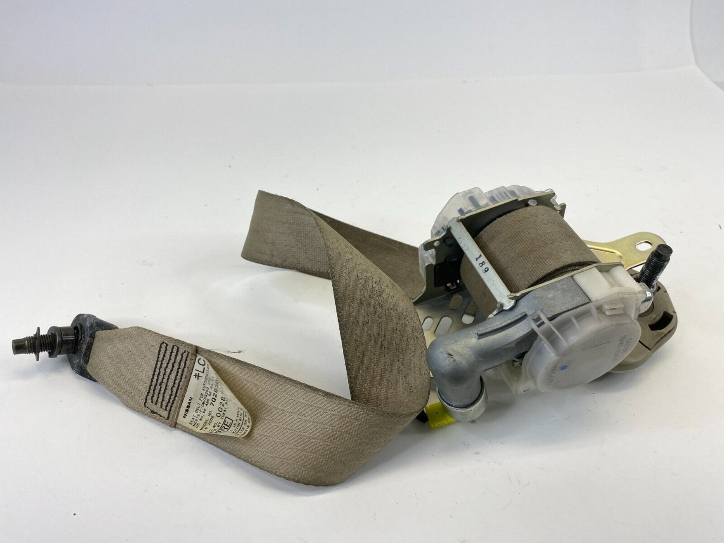 2006 2007 Infiniti G35 Coupe Front Left Driver Side Seat Belt Retractor OEM