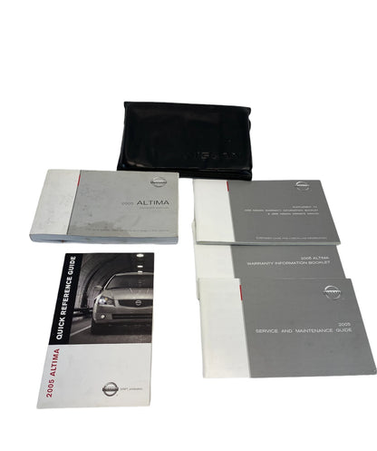 2005 NISSAN ALTIMA OWNERS MANUAL INFORMATION GUIDE BOOK SET W / CASE OEM
