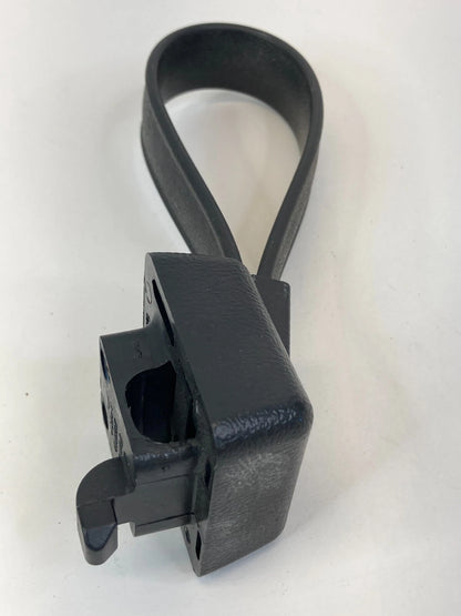 2010-2019 FORD TAURUS REAR TRUNK TAILGATE INTERIOR PULL STRAP HANDLE 54434A14-A