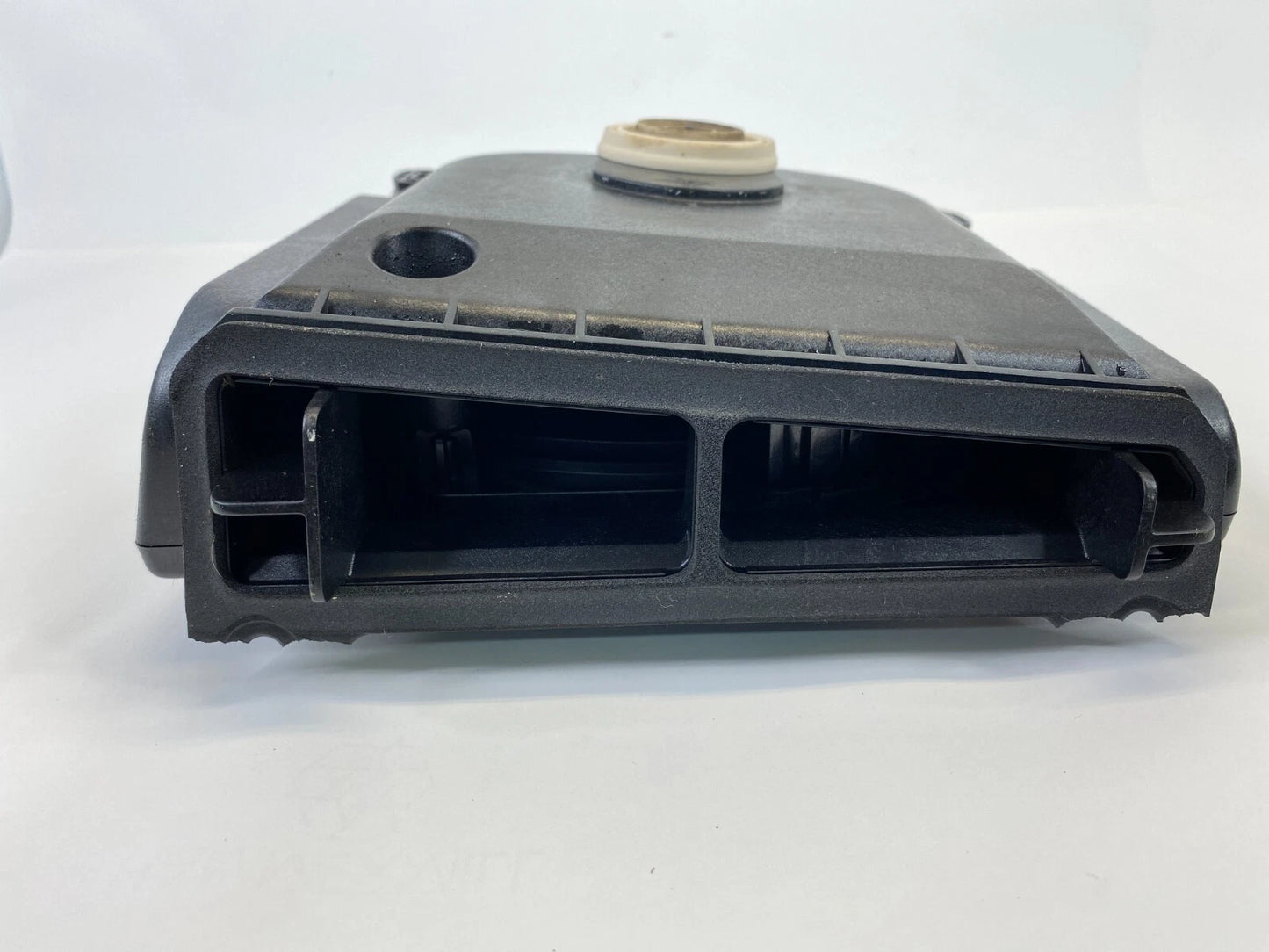 2004-2007 BMW 530I 525I RIGHT CENTRAL BASS RIGHT SUBWOOFER SPEAKER 65136919358