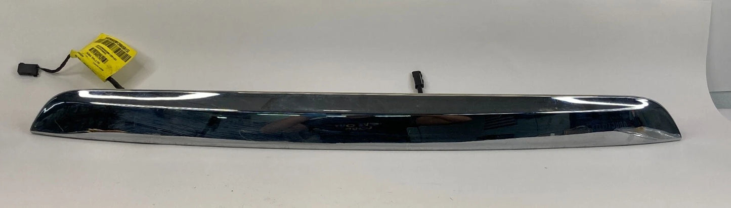 12-16 CHEVROLET SONIC SEDAN TRUNK LID LICENSE PLATE LAMP APPLIQUE TRIM 95103126