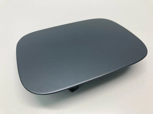 1998 1999 2000 2001 2002 2003 2004 AUDI A6 FUEL FILLER DOOR GAS LID COVER OEM