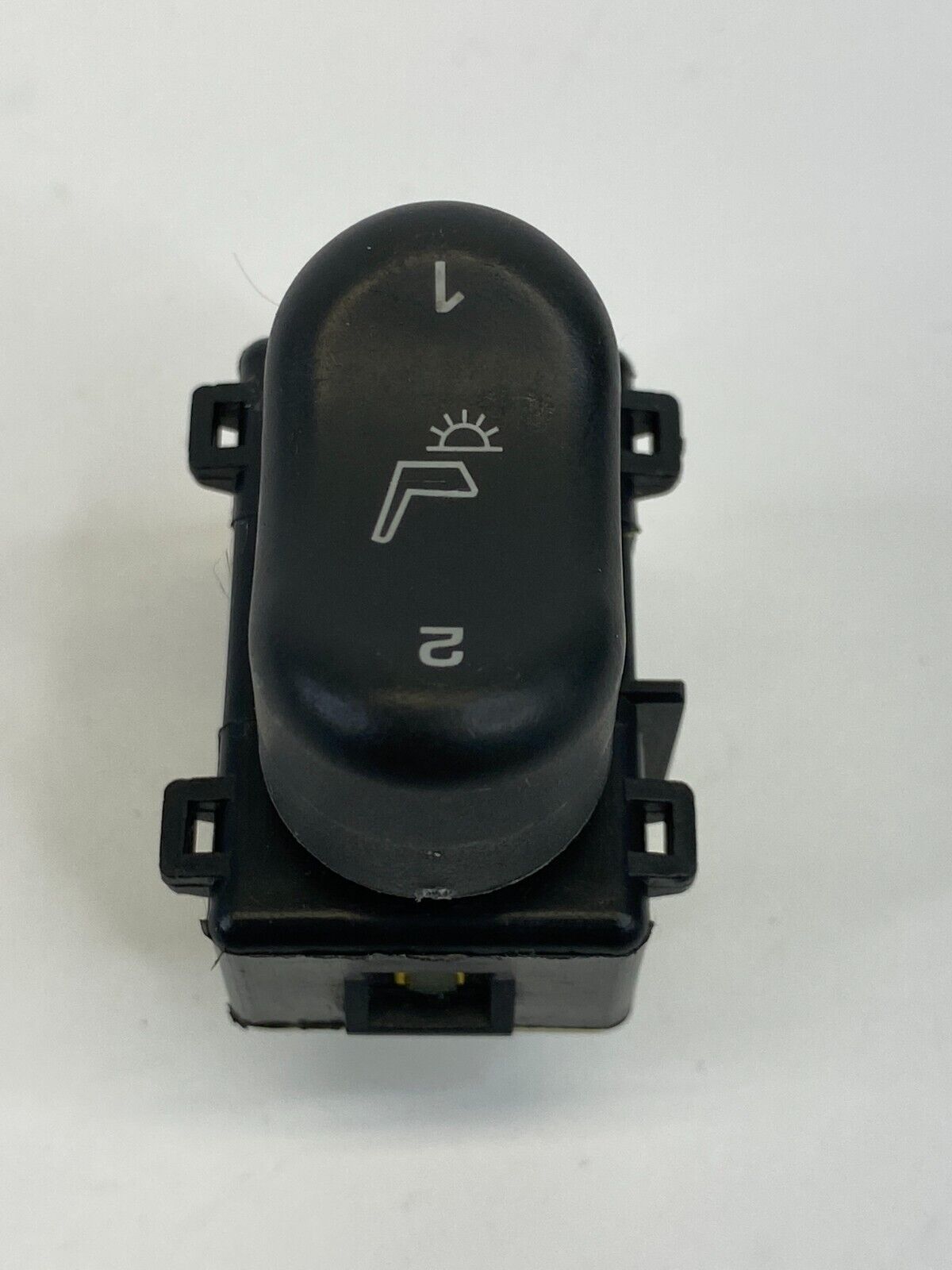 2004 2005 2006 2007 Saturn Vue Heated Heat Seat Button Switch 15774048 OEM