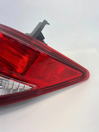 2012-2017 Nissan Quest Right Passenger Outer Tail Light Lamp Taillight Taillamp