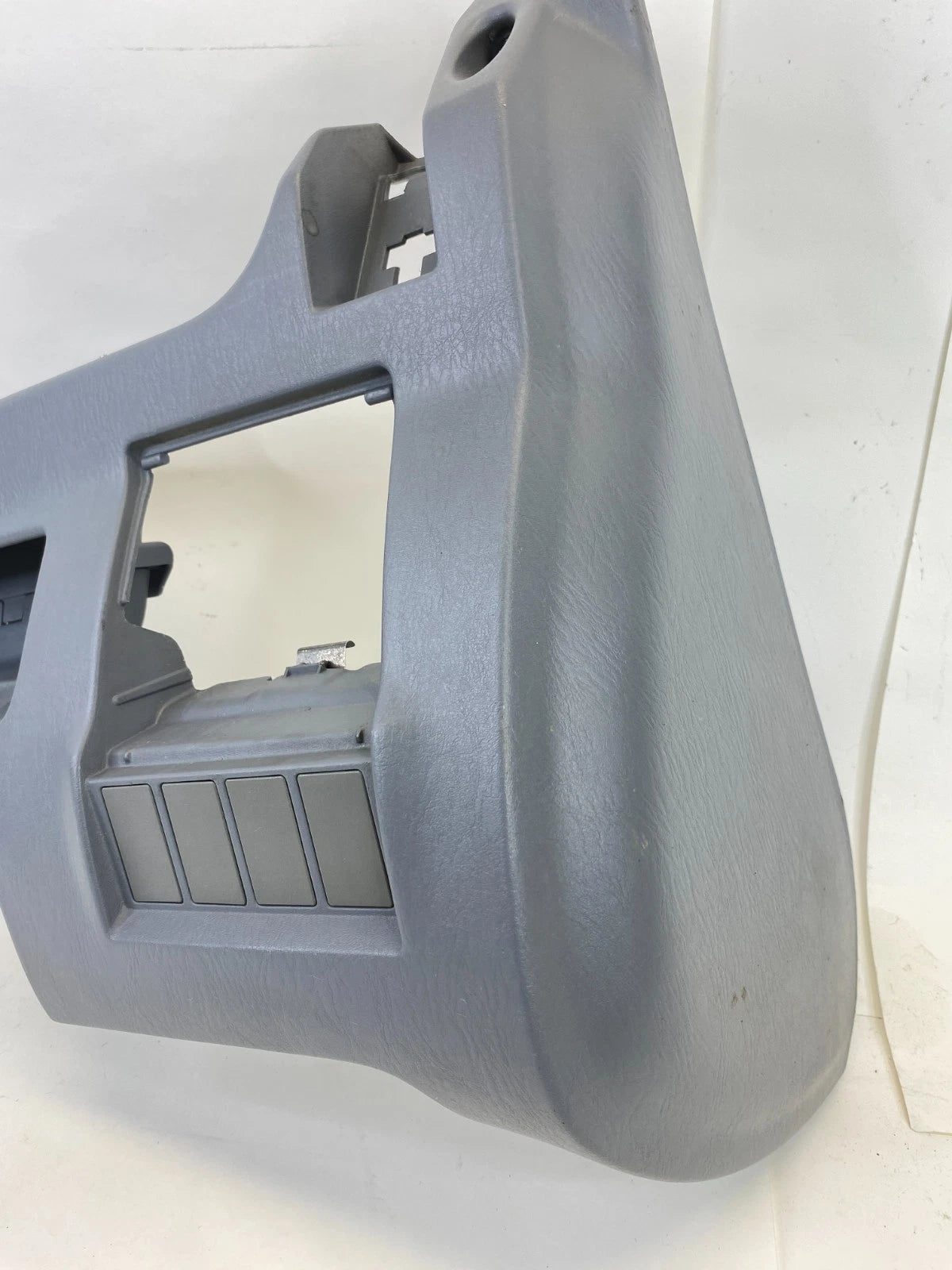 2001-2003 TOYOTA RAV4 INSTRUMENT PANEL KNEE BOLSTER LOWER DASH 55432-42901 OEM