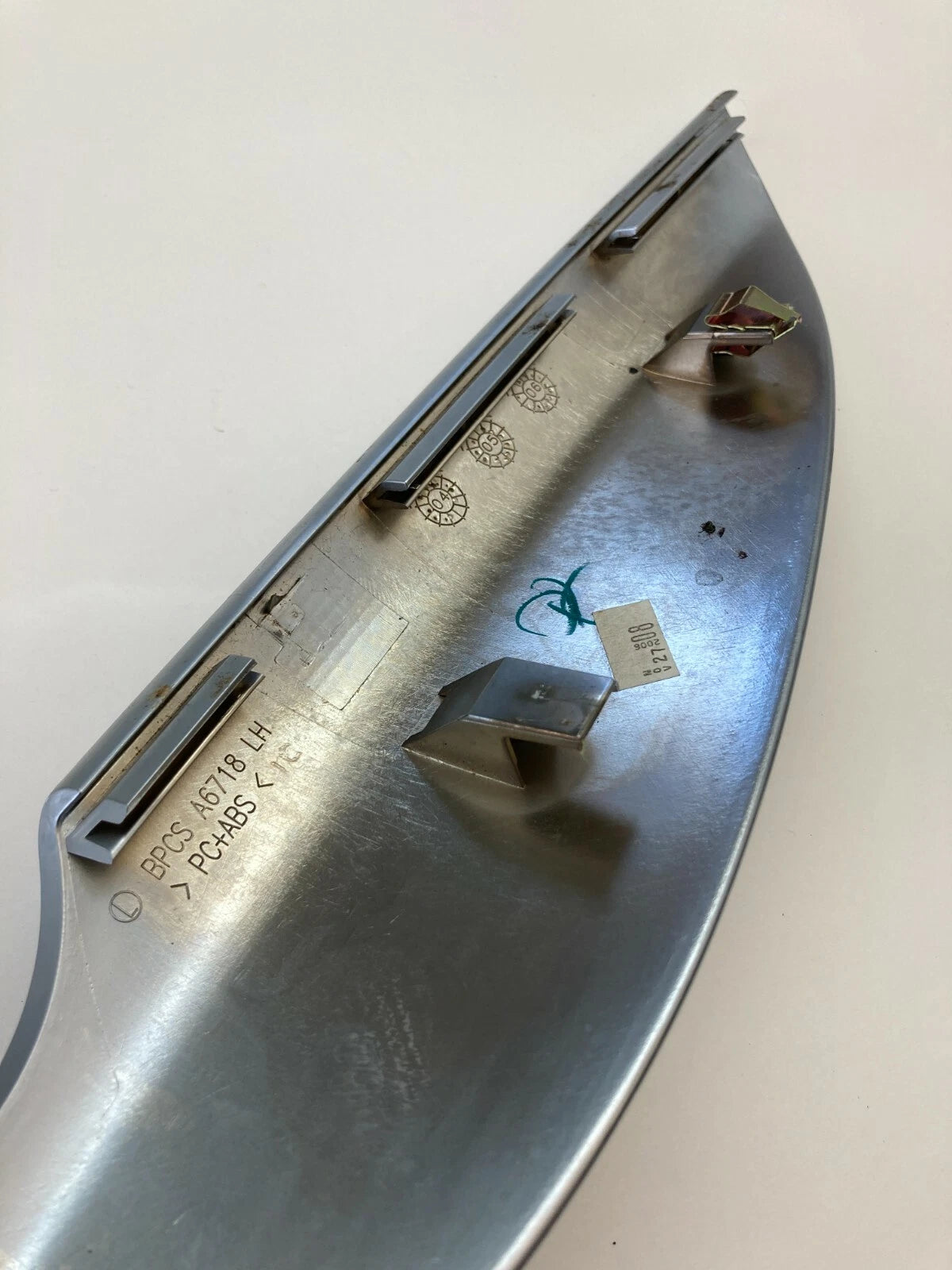 06-09 MERCEDES-BENZ R350 07-09 R320 LEFT SIDE CENTER CONSOLE COVER TRIM PANEL LH