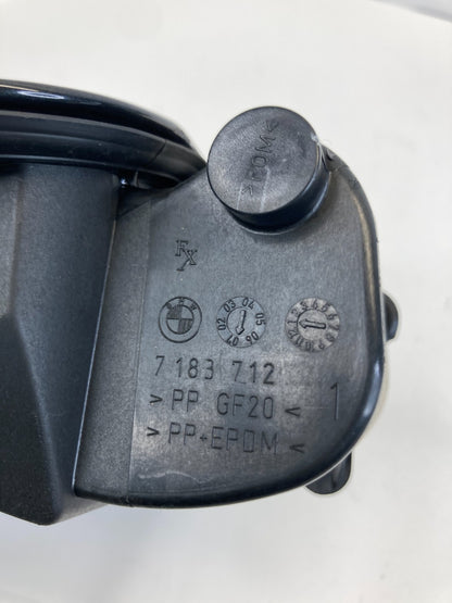 2004 2005 2006 2007 BMW 525i Fuel Filler Door Gas Tank Lid Cover 7183712 OEM