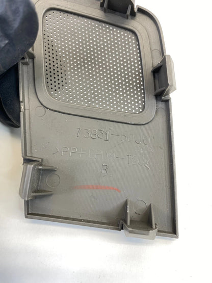 2003-2006 SUZUKI XL-7 TWEETER SPEAKER COVER RIGHT PASSENGER SIDE OEM 7383150J00