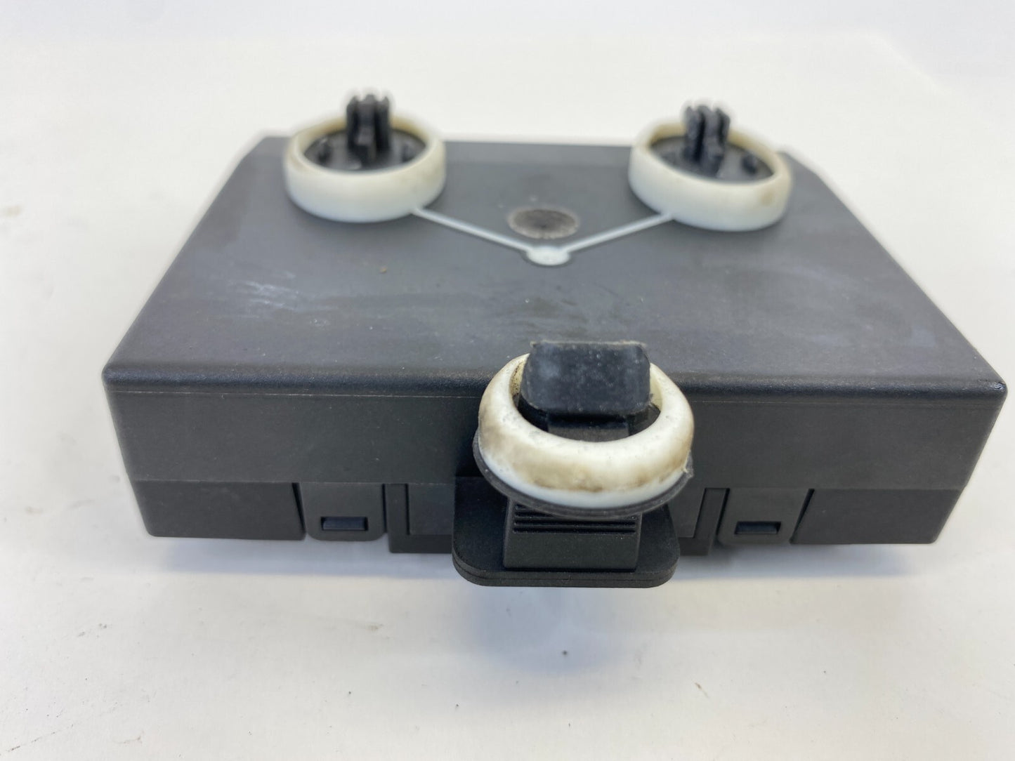 11-13 Audi A4 Quattro Front Right Side Door Locking Control Module 8T0-959-792-M