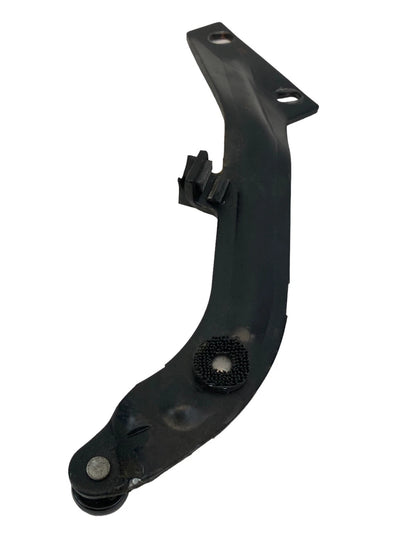 2005 2006 2007 BUICK TERRAZA REAR RIGHT SLIDING DOOR UPPER ROLLER BRACKET OEM
