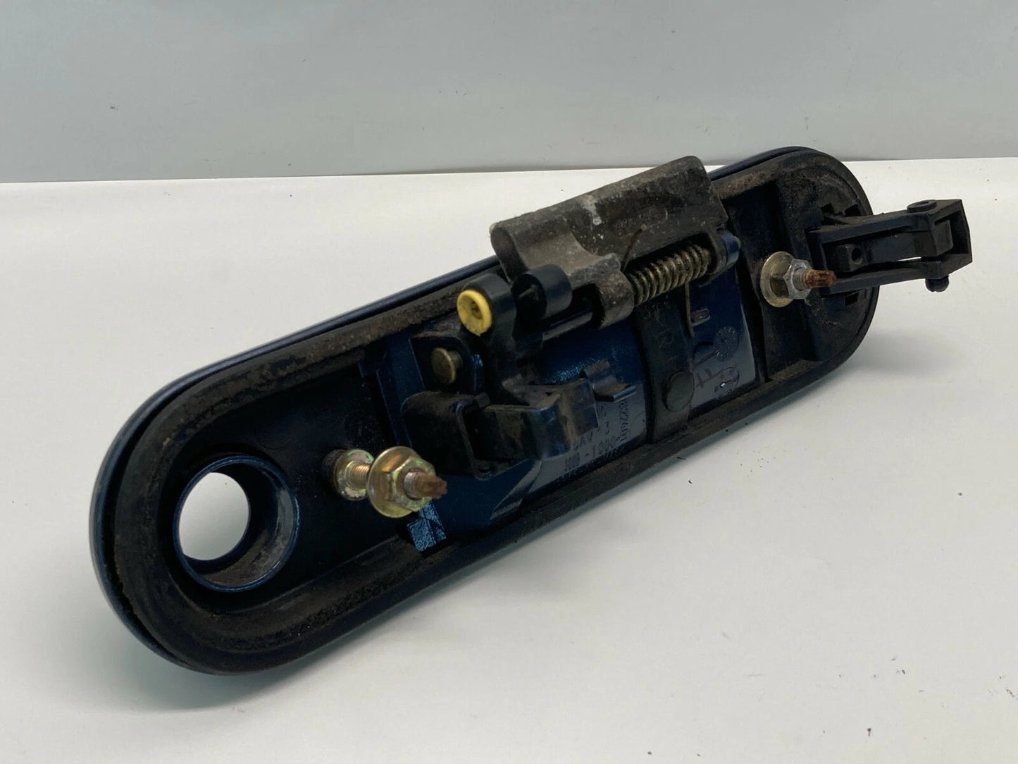 2002-2005 FORD EXPLORER FRONT LEFT DRIVER SIDE EXTERIOR DOOR HANDLE 1L24-7822401