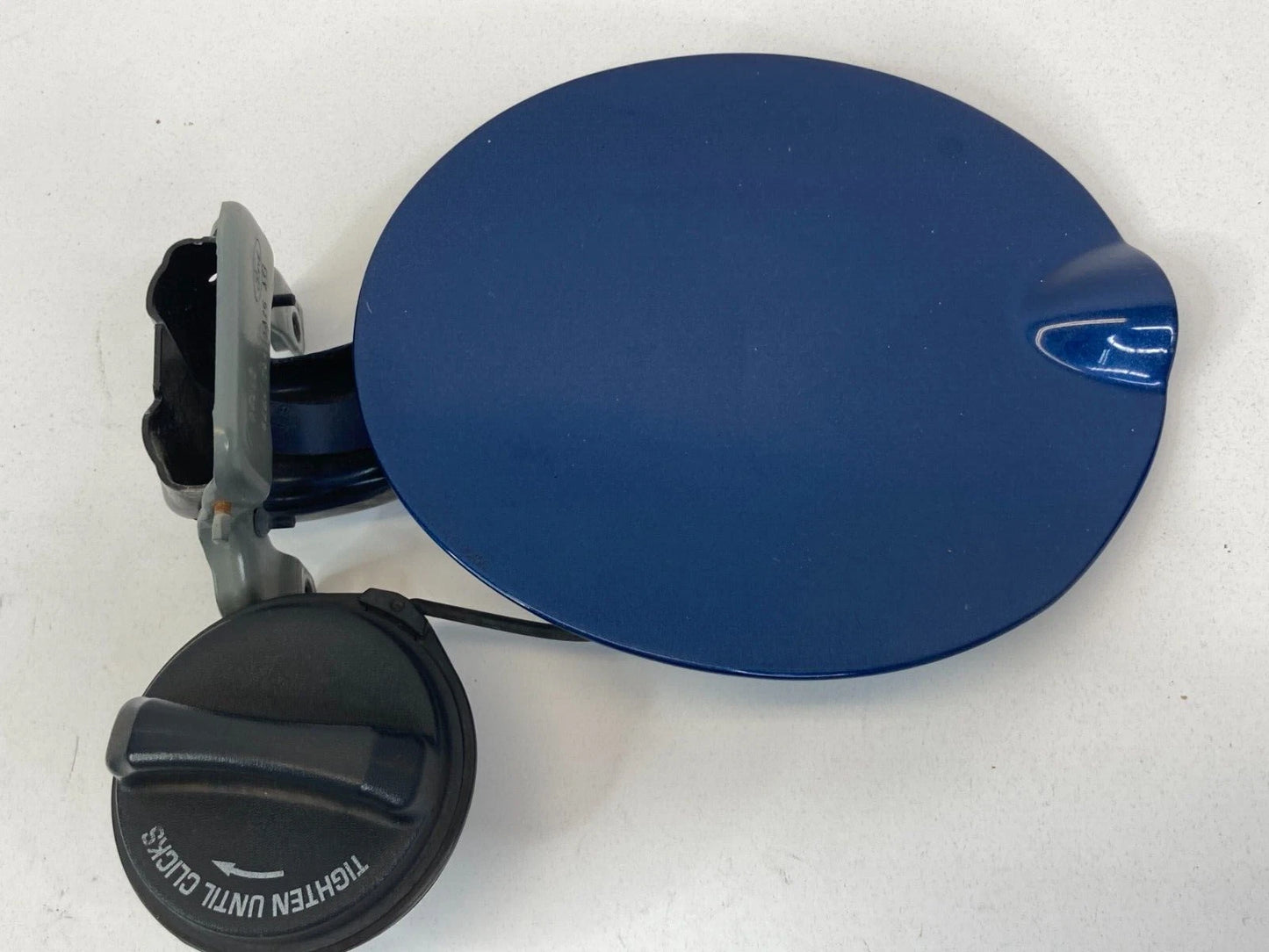 2008-2012 FORD ESCAPE GAS FILLER DOOR LID TANK CAP BLUE 8L84-78405A26AG OEM