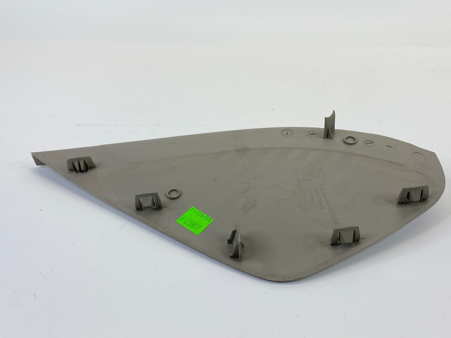 06-08 Ford Explorer XLT Dash Front Right End Cap Cover 6L24-78045D62-A OEM