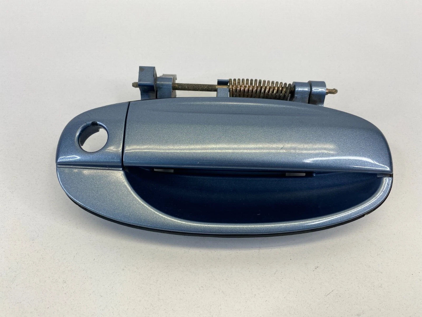 2006 CHEVROLET AVEO SEDAN FRONT RIGHT PASSENGER EXTERIOR DOOR HANDLE 96409602