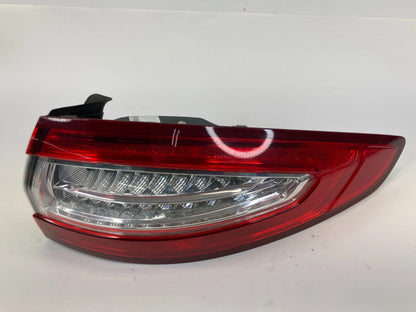 2013-2016 FORD FUSION REAR PASSENGER SIDE OUTER TAILLIGHT LAMP DS7313404 OEM