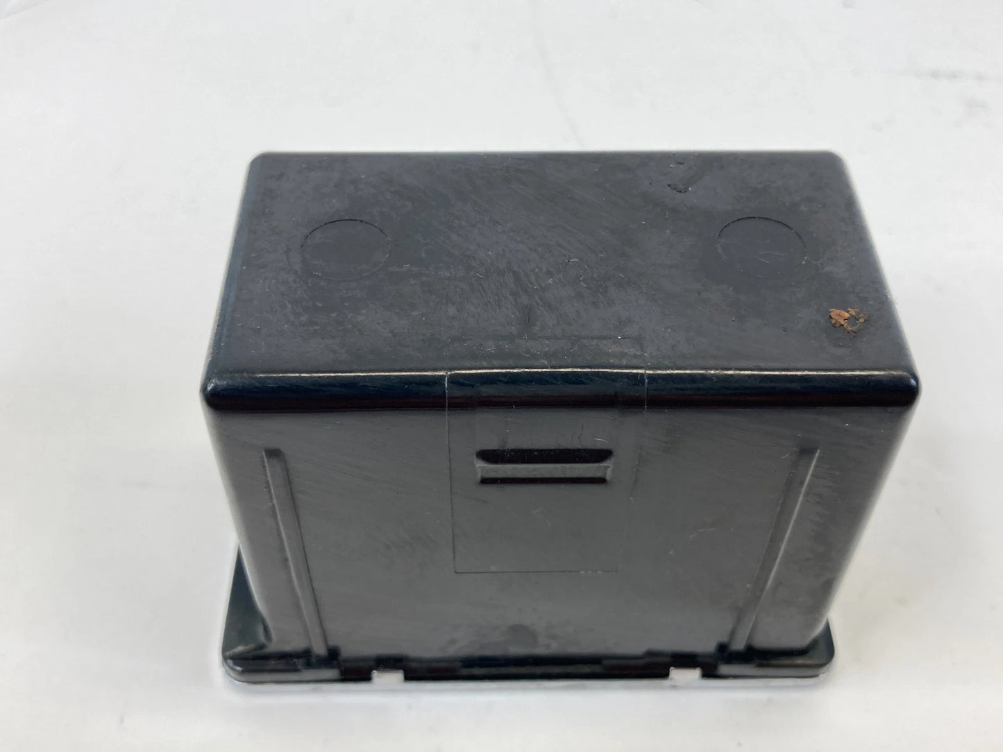 2006 2007 INFINITI M35 M45 CENTER CONSOLE ASHTRAY ASH TRAY OEM