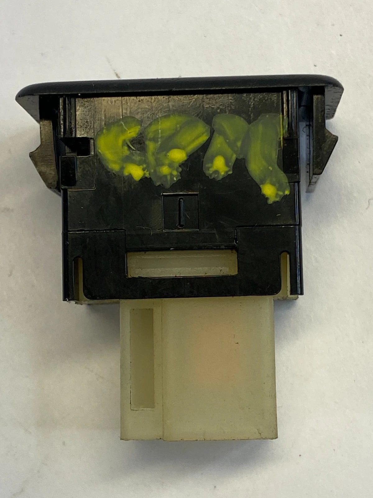 2007-2012 NISSAN ALTIMA SEDAN REAR TRUNK LID OPEN RELEASE CONTROL SWITCH OEM