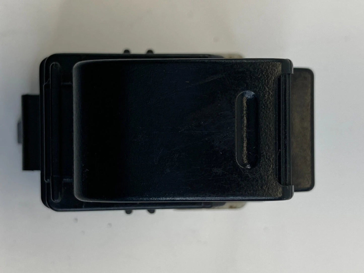 2005-2008 TOYOTA COROLLA REAR RIGTH SIDE POWER WINDOW SWITCH BUTTON OEM