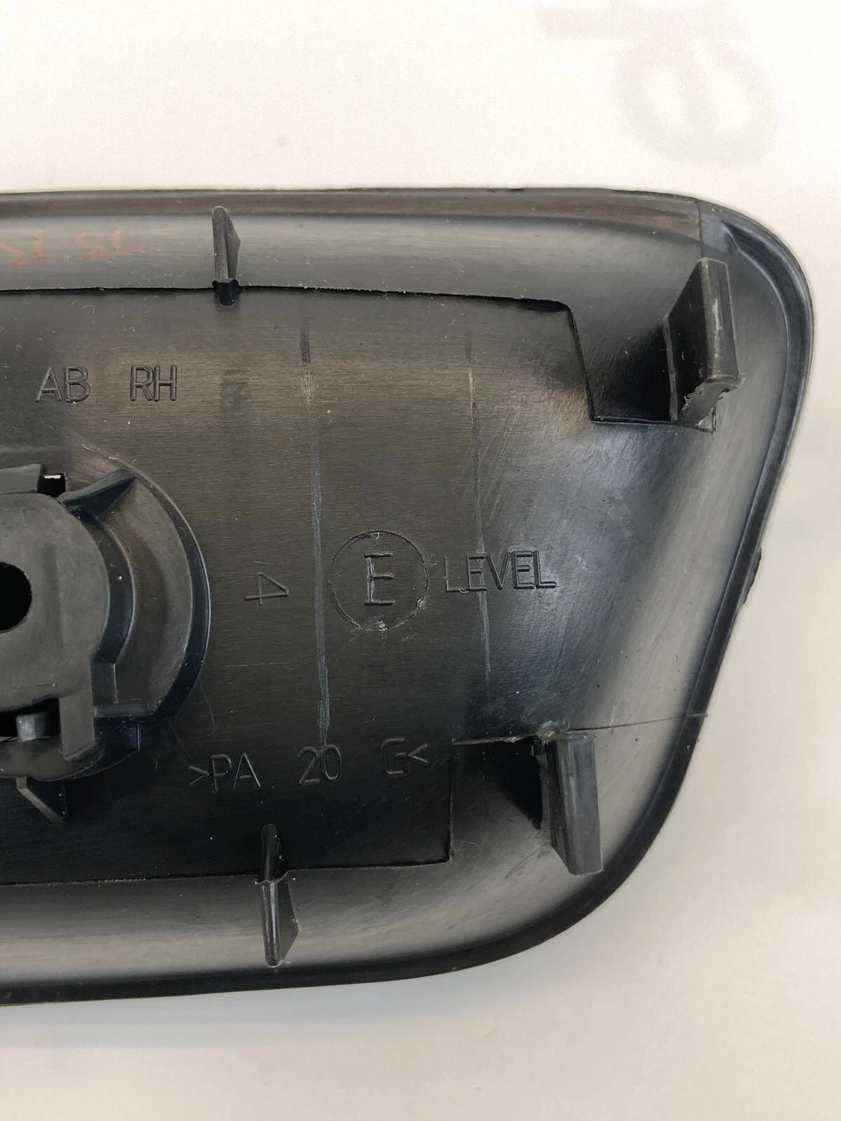2005-2007 CHRYSLER 300 REAR RIGHT BACK SIDE DOOR INNER DOOR HANDLE 1070402 OEM