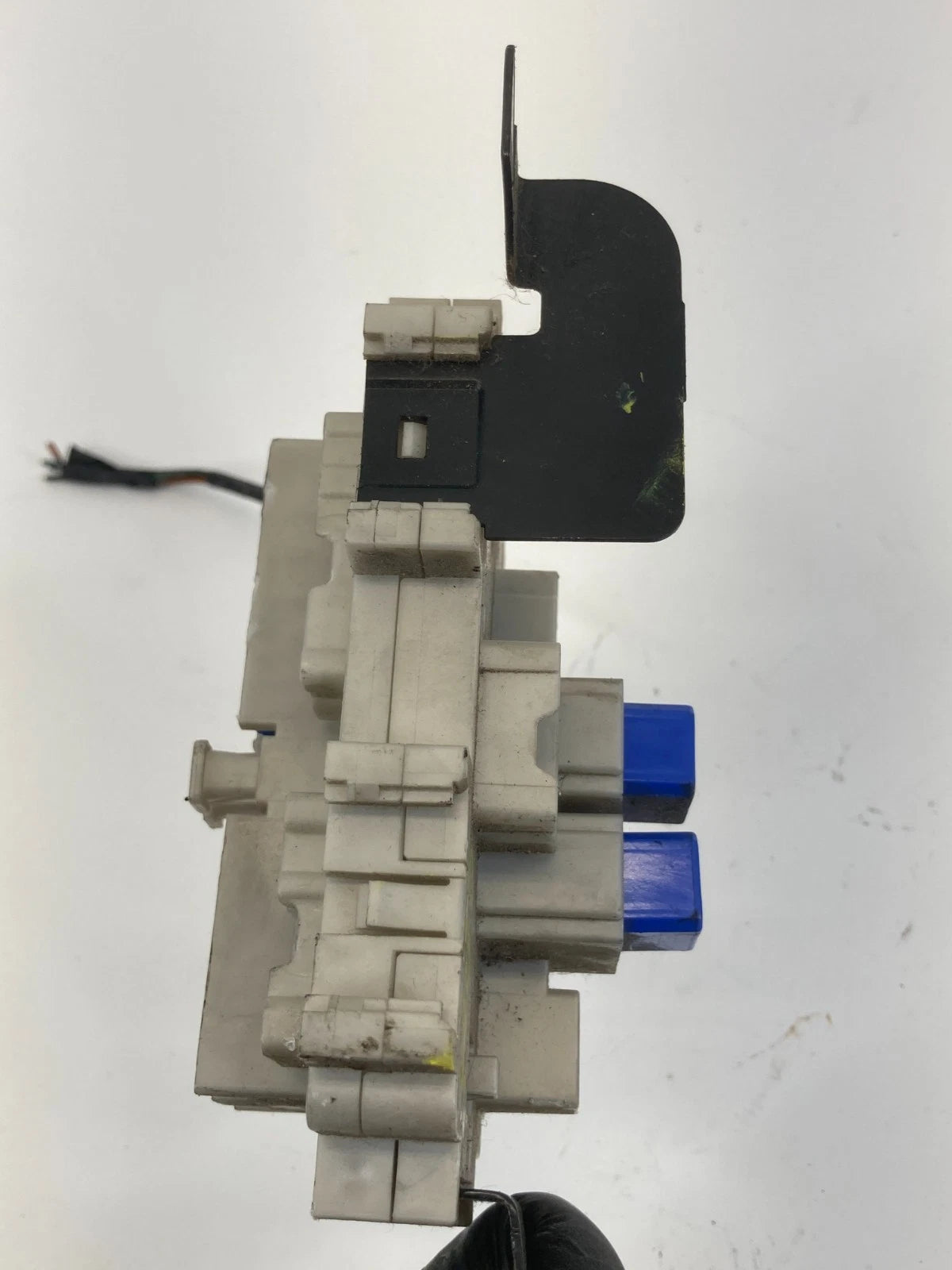 2002-2006 NISSAN ALTIMA 3.5L UNDER HOOD ENGINE FUSE BOX RELAY BLOCK UNIT OEM