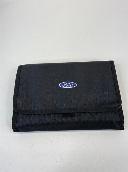 2016 FORD FOCUS OWNERS MANUAL REFERENCE GUIDE WARRANTY INFORMATION W/ CASE SET