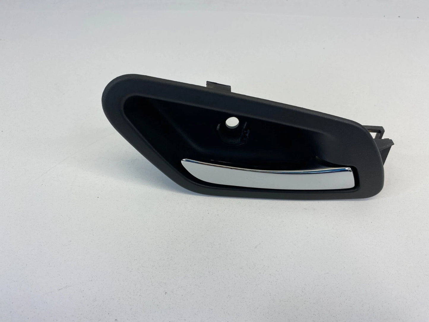 2005-2010 PONTIAC G6 REAR RIGHT SIDE INTERIOR DOOR HANDLE ASSEMBLY 22731744 OEM