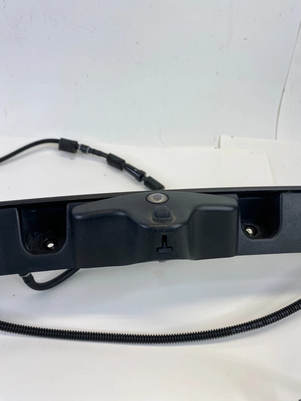 16-19 FORD EXPLORER INTERCEPTOR REAR TRUNK TAILGATE MOLDING BEZEL W/CAMERA OEM