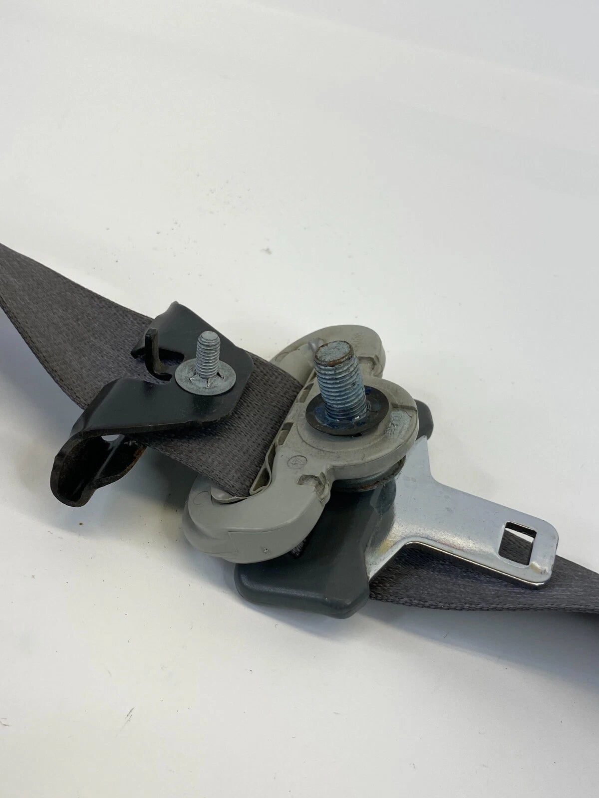 2009 2010 VOLKSWAGEN ROUTAN FRONT RIGHT SIDE SEAT BELT RETRACTOR P0ZV682D5AD