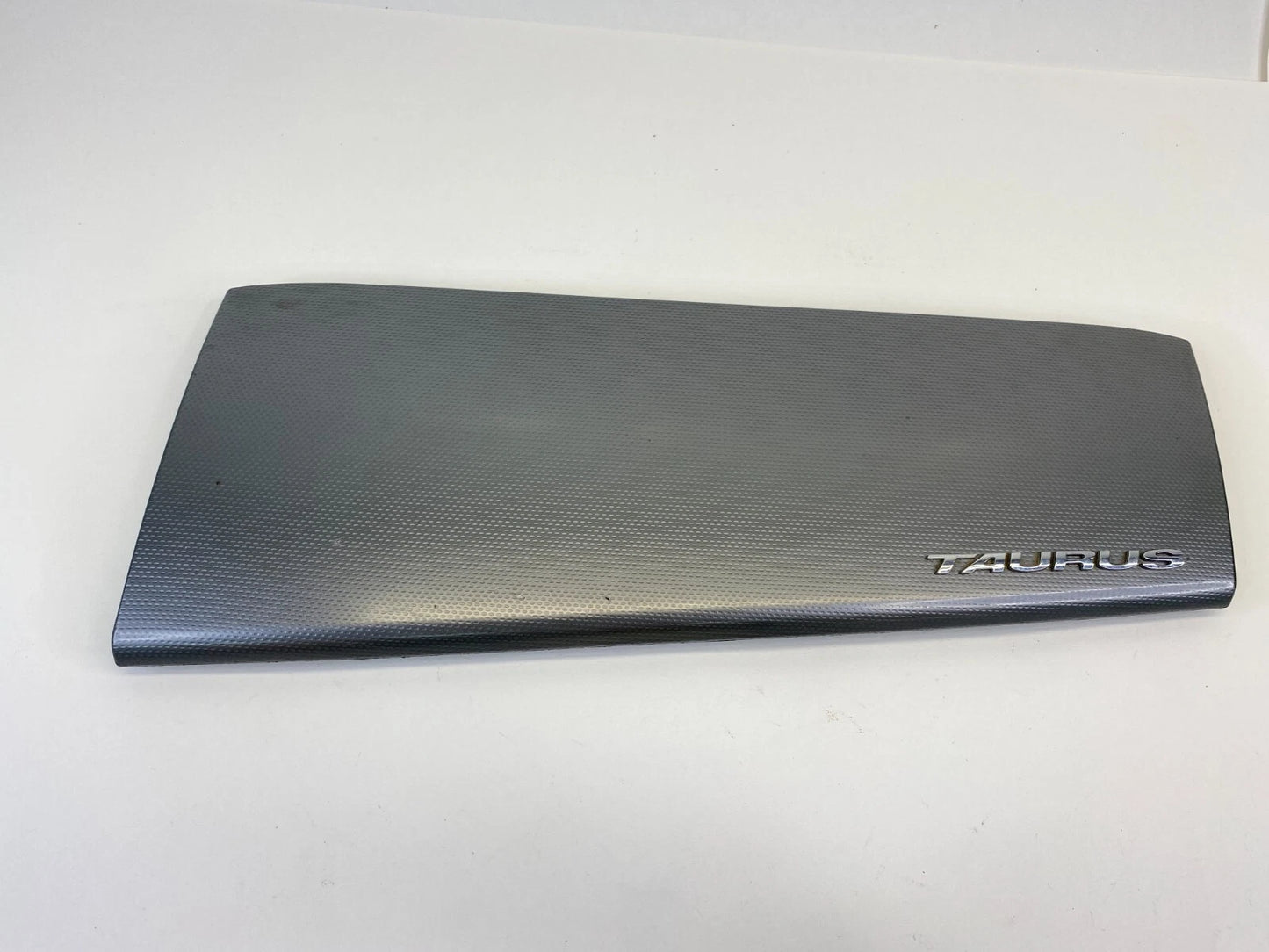 10-12 FORD TAURUS RIGHT PASSENGER SIDE DASH PANEL TRIM MOLDING AG135404268A OEM