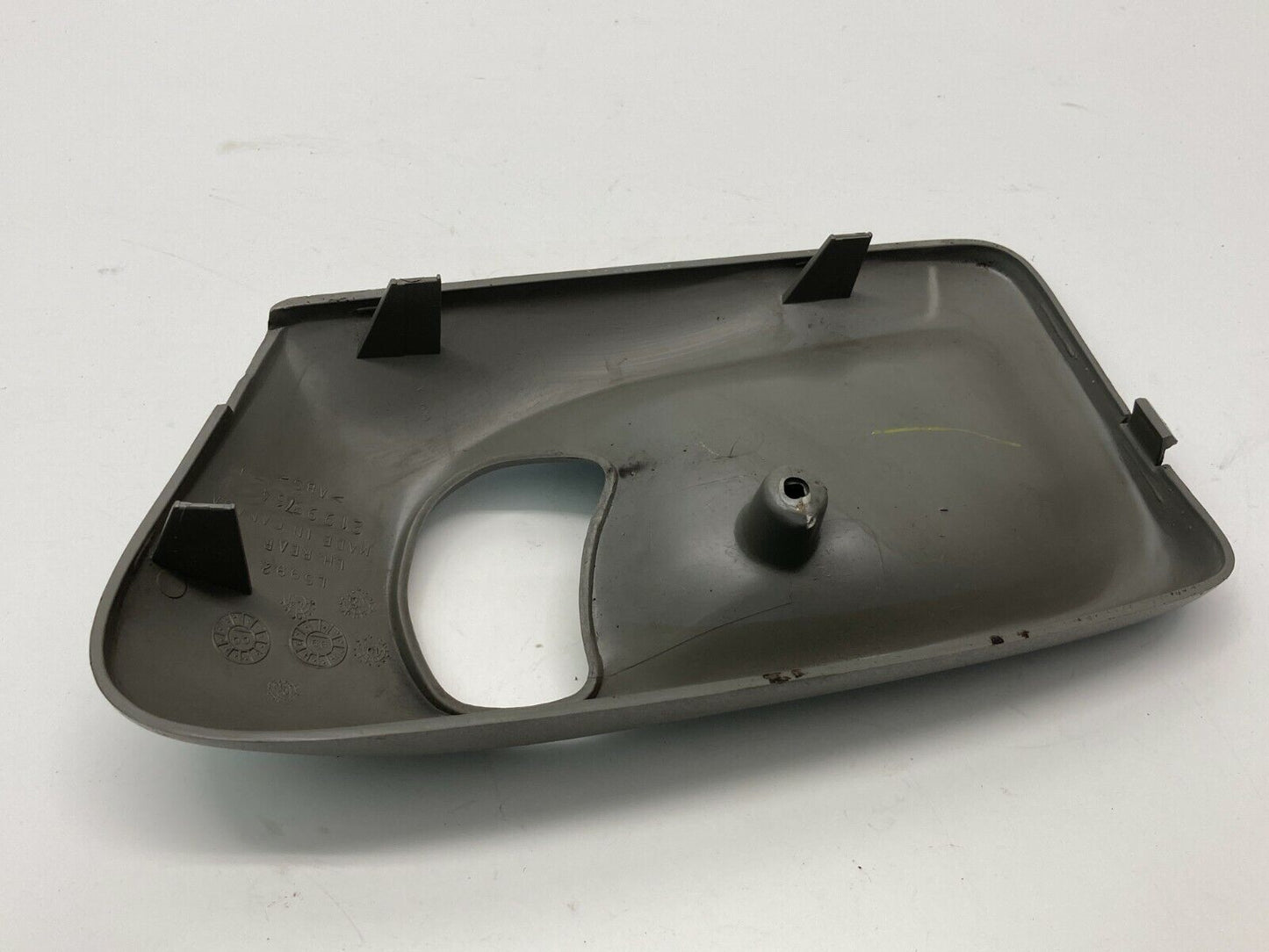 2000-2005 Chevrolet Impala Rear Left Side Inner Door Handle Bezel Trim 21995764