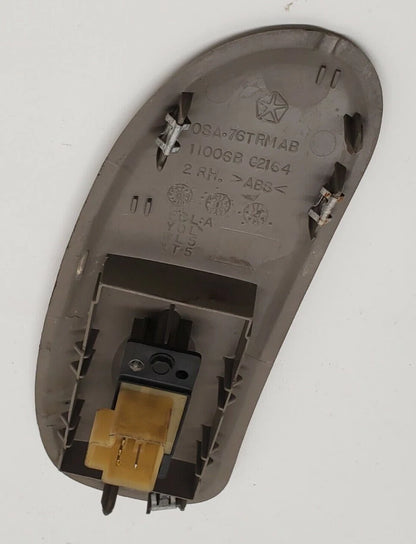 2001-2003 DODGE CARAVAN RIGHT SIDE DOOR WINDOW SWITCH W/ TRIM BEZEL 0SA76TRMAB