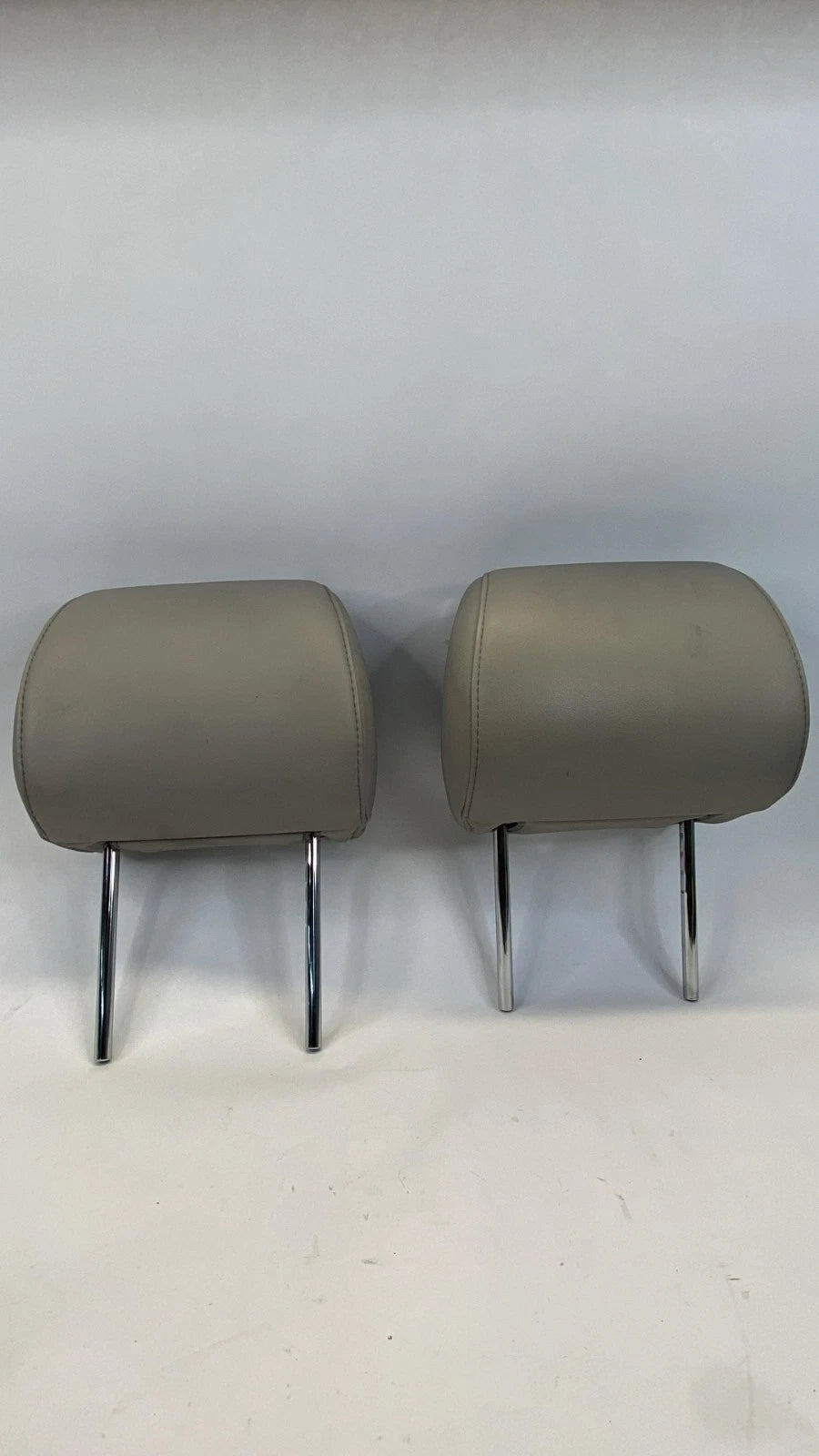 2007-2009 LEXUS RX350 FRONT LEFT & RIGHT SEAT HEADREST HEAD REST PAIR SET OEM