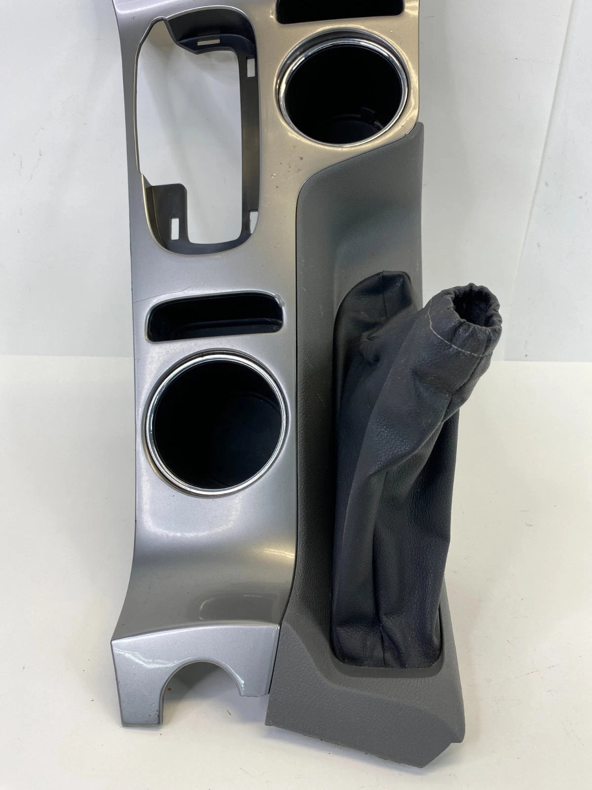 2014-2016 CHEVROLET MALIBU CENTER CONSOLE SHIFTER BEZEL TRIM CUP HOLDER OEM