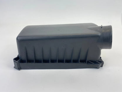 07-11 HYUNDAI ACCENT AIR CLEANER FILTER BOX UPPER HOUSING COVER 28111-1G000 OEM