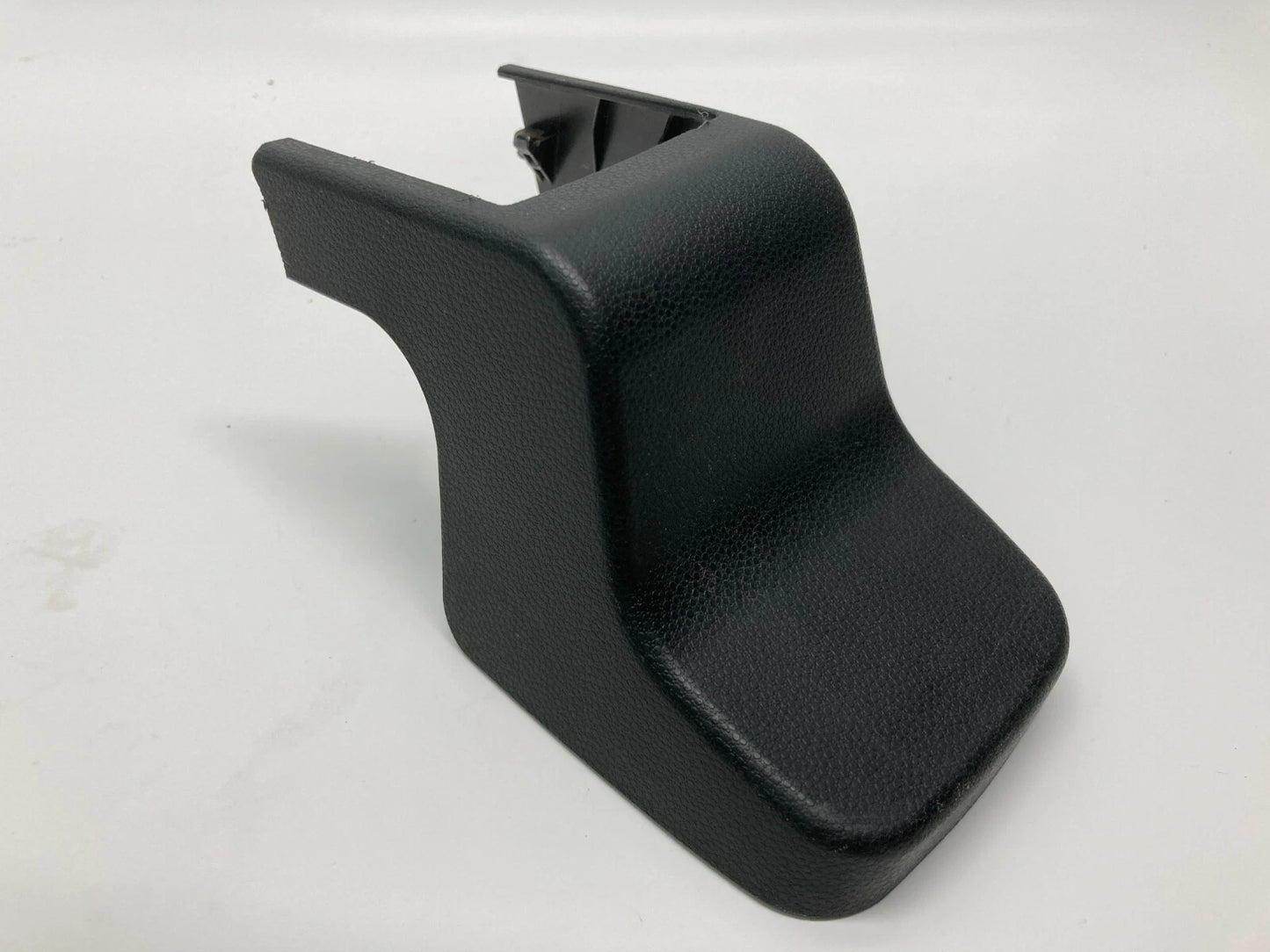 07 08 09 00 11 12 MAZDA CX-7 FRONT LEFT DRIVER SIDE SEAT TRACK COVER EG2157044