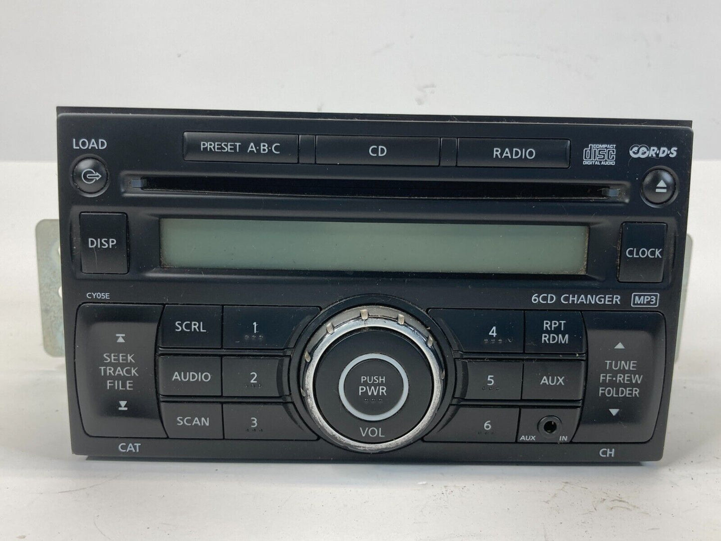 2007-2012 Nissan Versa Radio Stereo AM/FM Receiver CD Disc Player 28185-EM33A