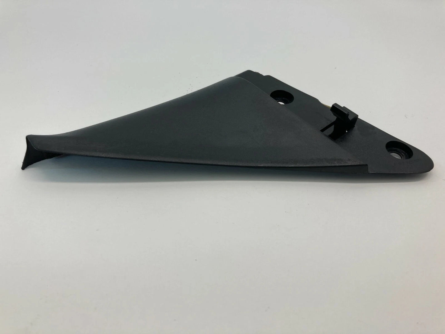 91-94 NISSAN SENTRA FRONT RIGHT MIRROR DOOR CORNER INNER COVER TRIM 80292-50Y10