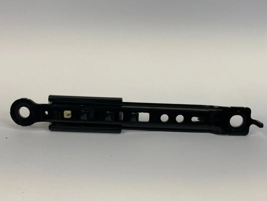 2011-2018 KIA FORTE SEDAN FRONT LEFT SIDE SEAT BELT HEIGHT ADJUSTER FR LH OEM