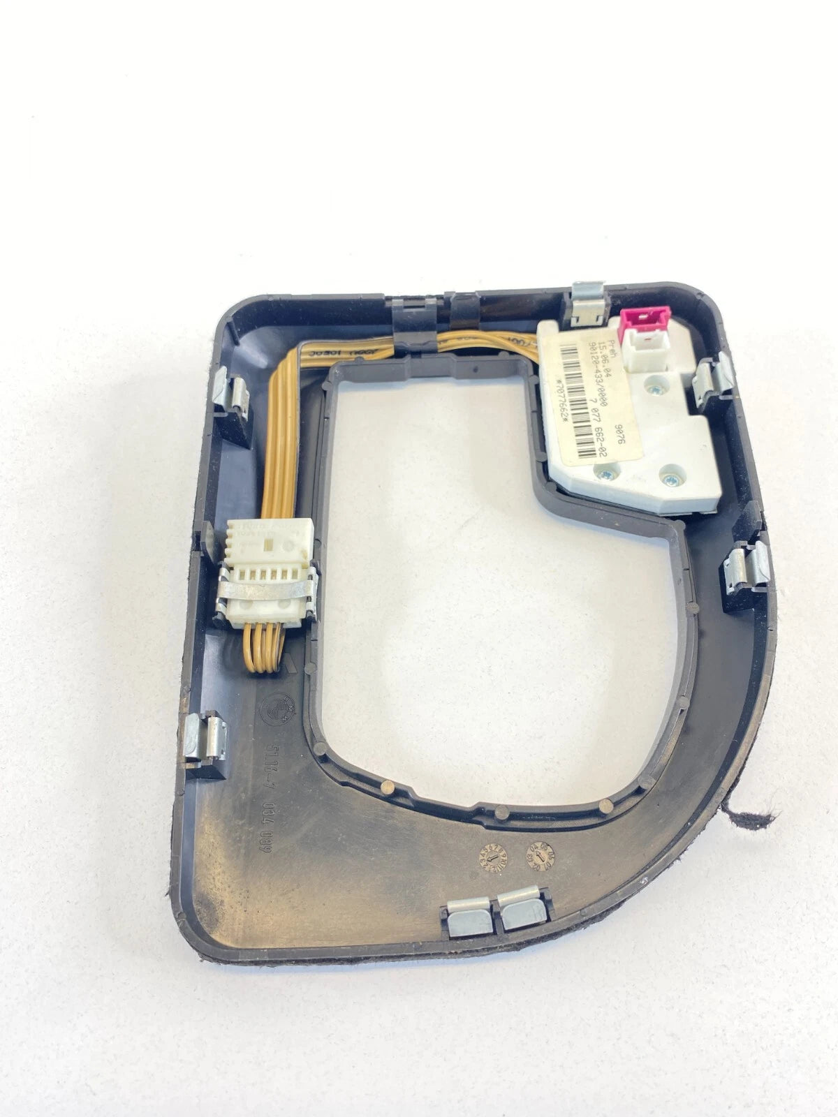 2004-2007 BMW 525I 530I CENTER CONSOLE SHIFTER SHIFT BEZEL TRIM 51.19-7-034-089