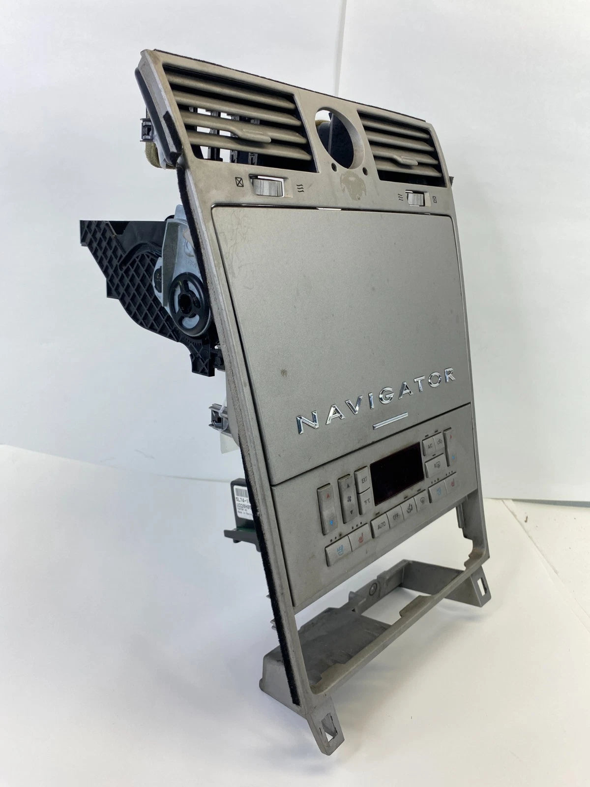 2003-2006 LINCOLN NAVIGATOR CLIMATE CONTROL UNIT AIR VENT DASH OEM 2L7H19D840AB