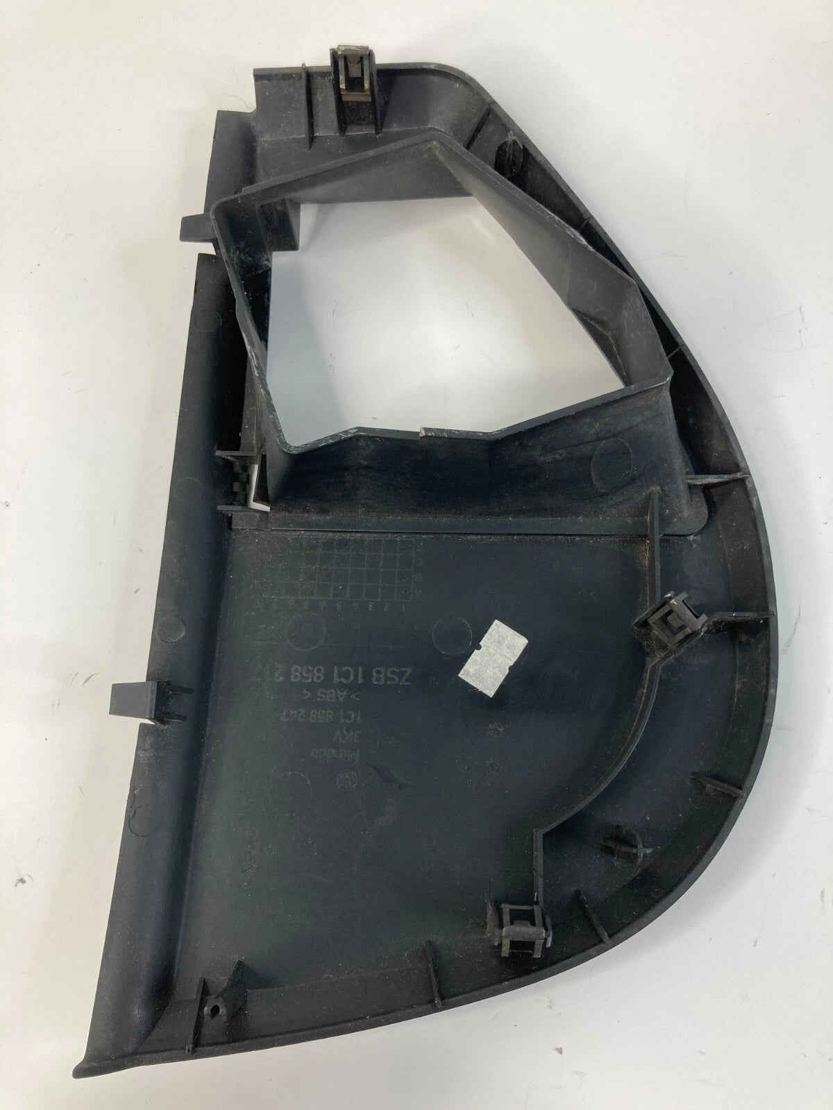 1998-2010 VOLKSWAGEN BEETLE LEFT DRIVER SIDE DASH END COVER CAP TRIM 1C1858217