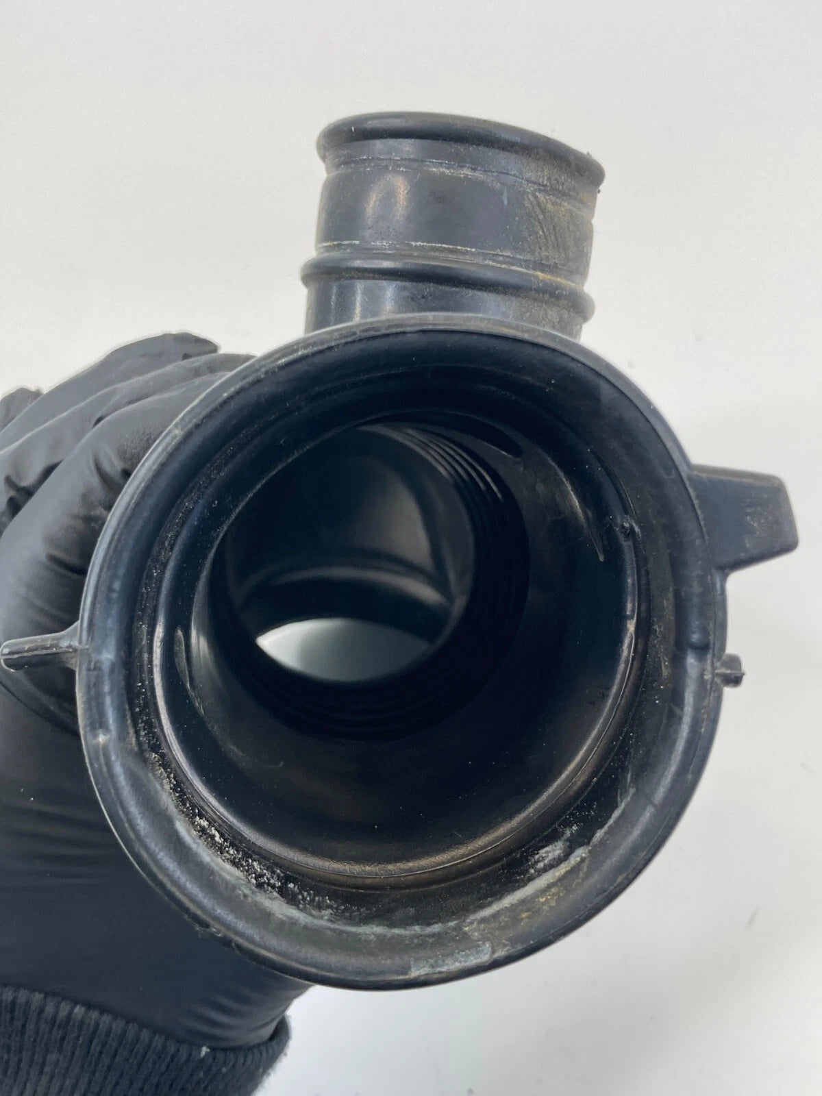 2013-2019 NISSAN SENTRA 1.8L AIR INTAKE HOSE CLEANER DUCT PIPE TUBE OEM