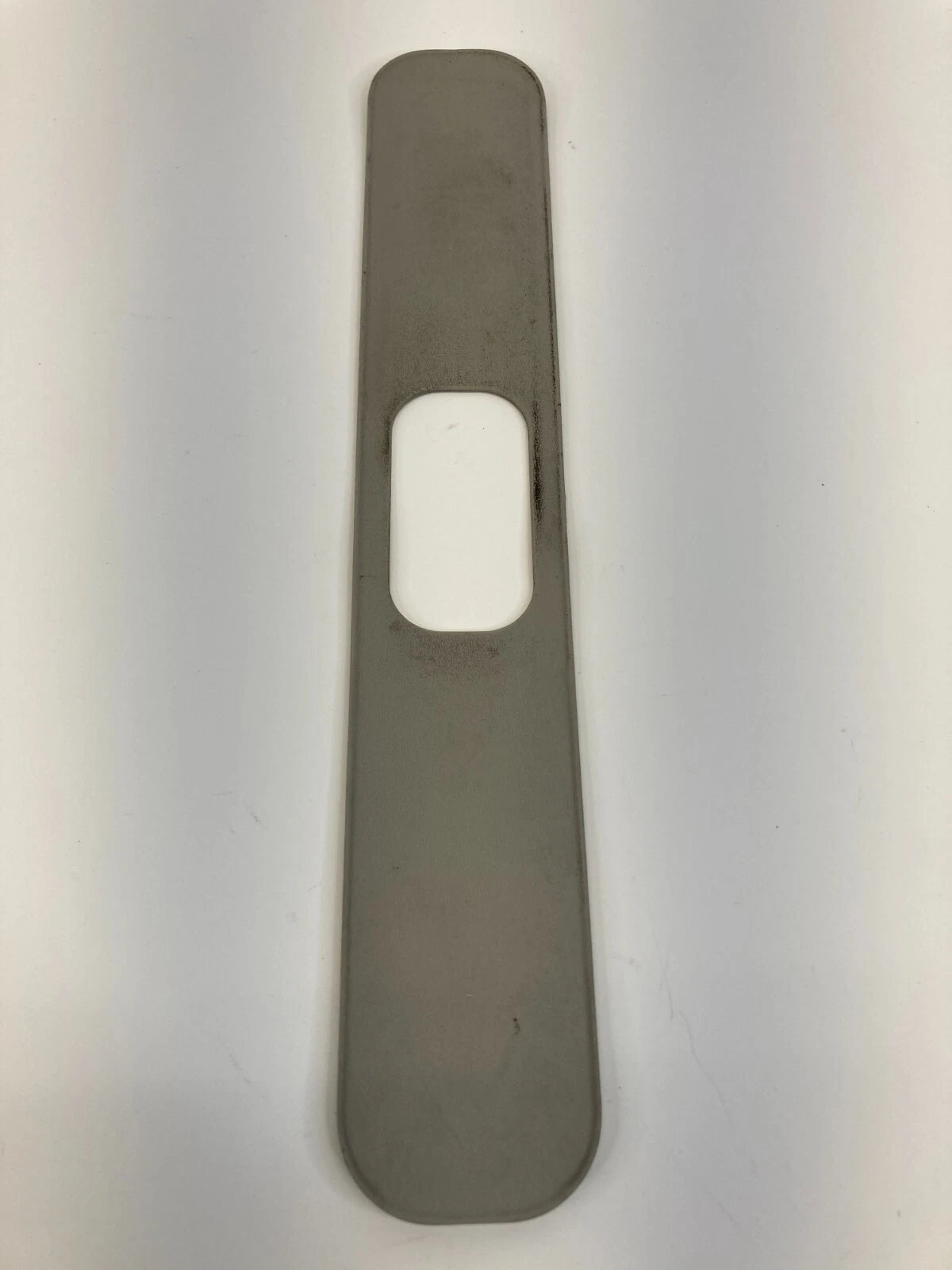 2003-2008 TOYOTA COROLLA FRONT LEFT SEAT BELT SHOULDER ANCHOR COVER CAP TRIM