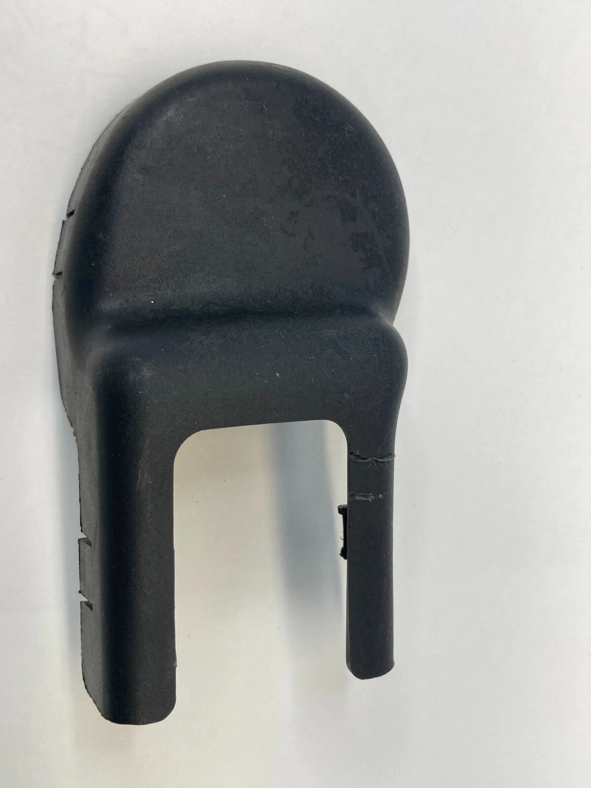 11-16 HYUNDAI ELANTRA FRONT LEFT SIDE OUTER TRACK END COVER CAP TRIM 88565-3X000