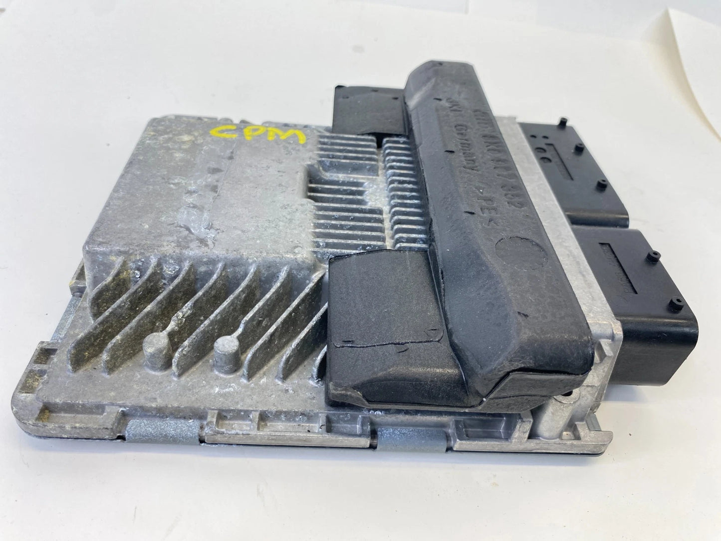 2009 2010 AUDI A5 QUATTRO 3.2L AT ENGINE CONTROL MODULE COMPUTER 8T0-907-559-G