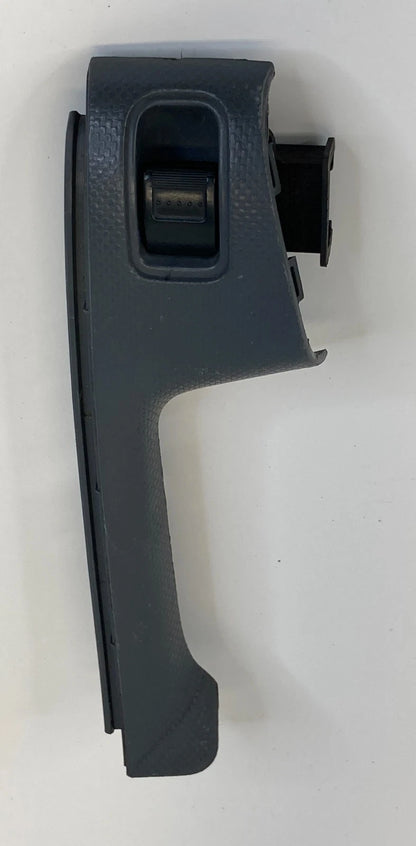 2002-2005 HONDA CIVIC FRONT RIGHT SIDE DOOR POWER WINDOW SWITCH BUTTON W BEZEL