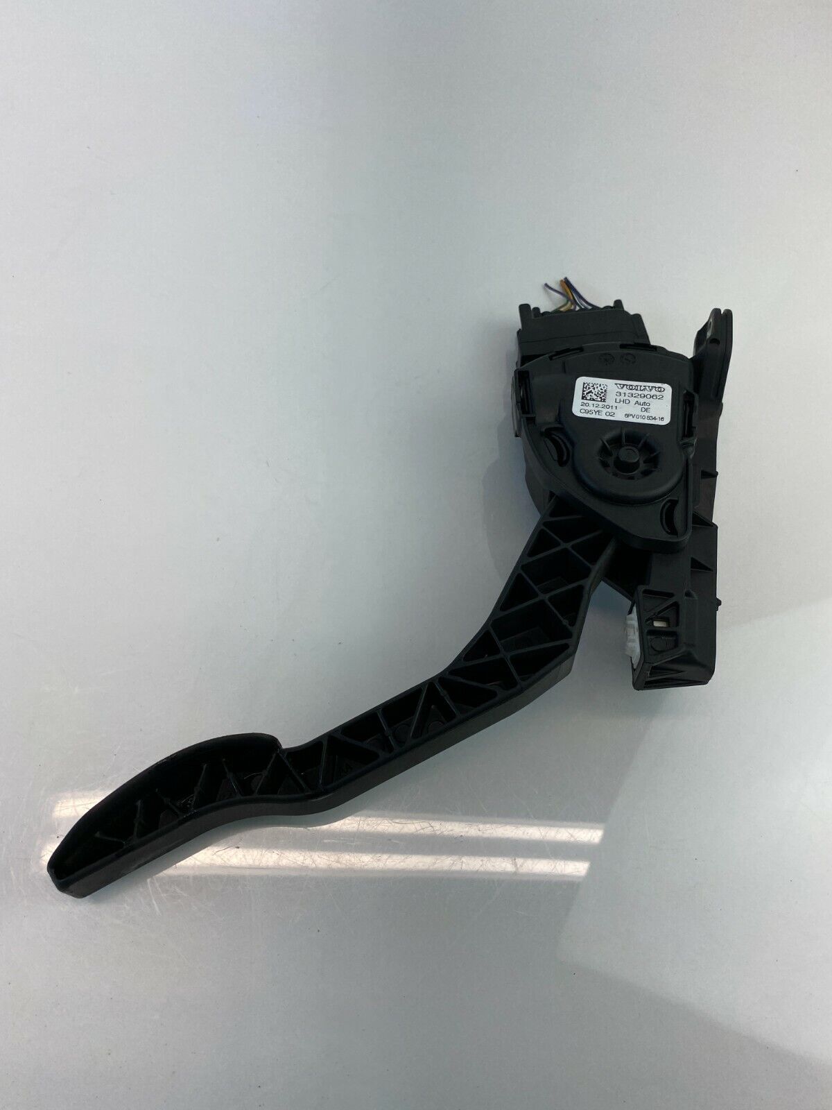 2011-2018 Volvo S60 T6 3.0L AT Accelerator Gas Pedal Sensor Assembly 31329062