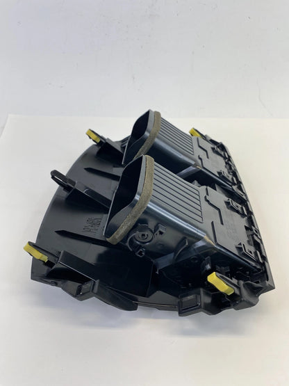 2009 10 11 TOYOTA COROLLA DASH CENTER A/C OUTLET AIR VENT W/CLOCK HAZARD SWITCH